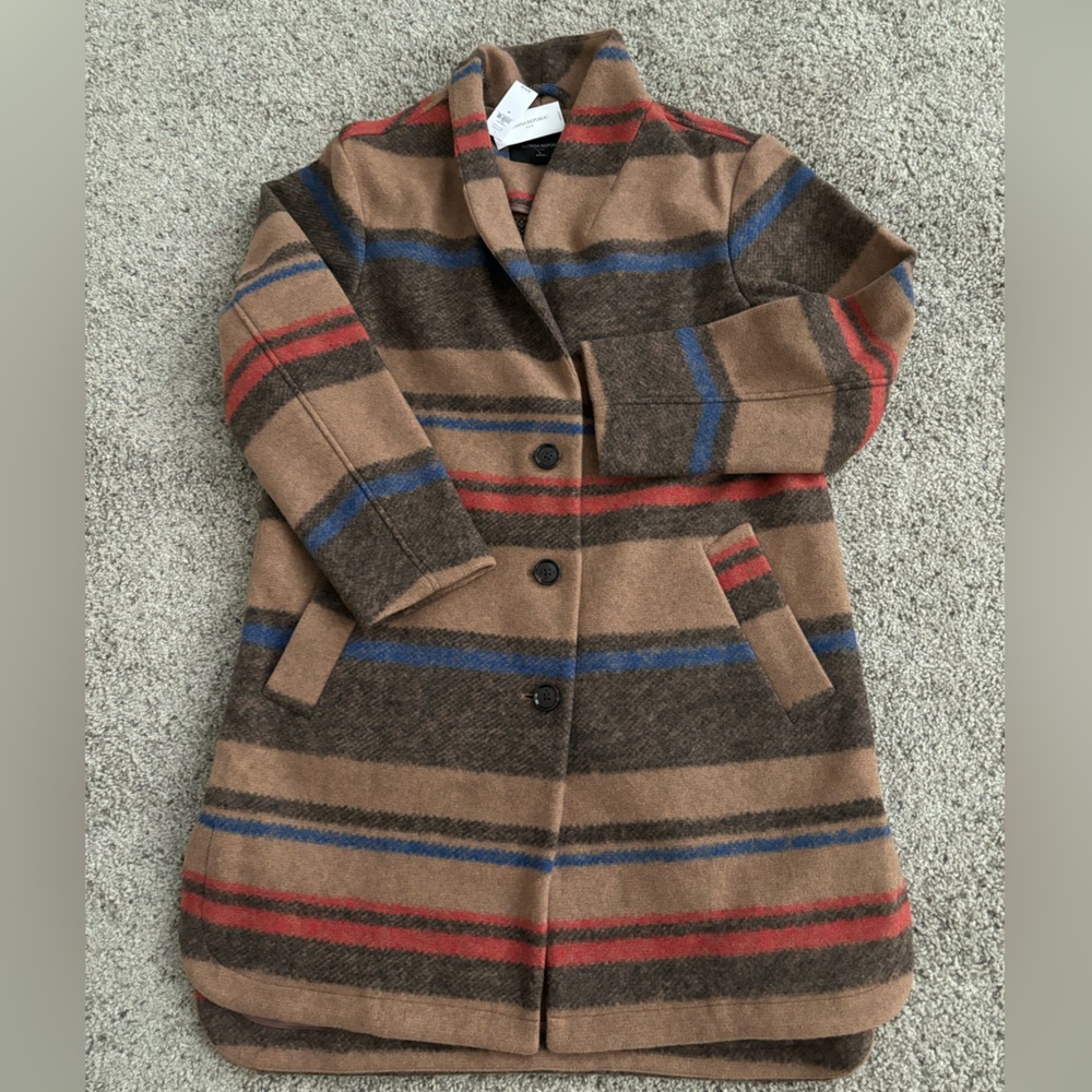 *BRAND NEW* Banana Republic Striped Shawl Collar Coat, size M
